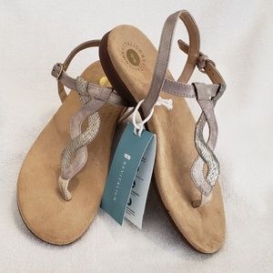 REVITALIGN ORTHOTIC SANDALS SIZE 8 BRAND NEW